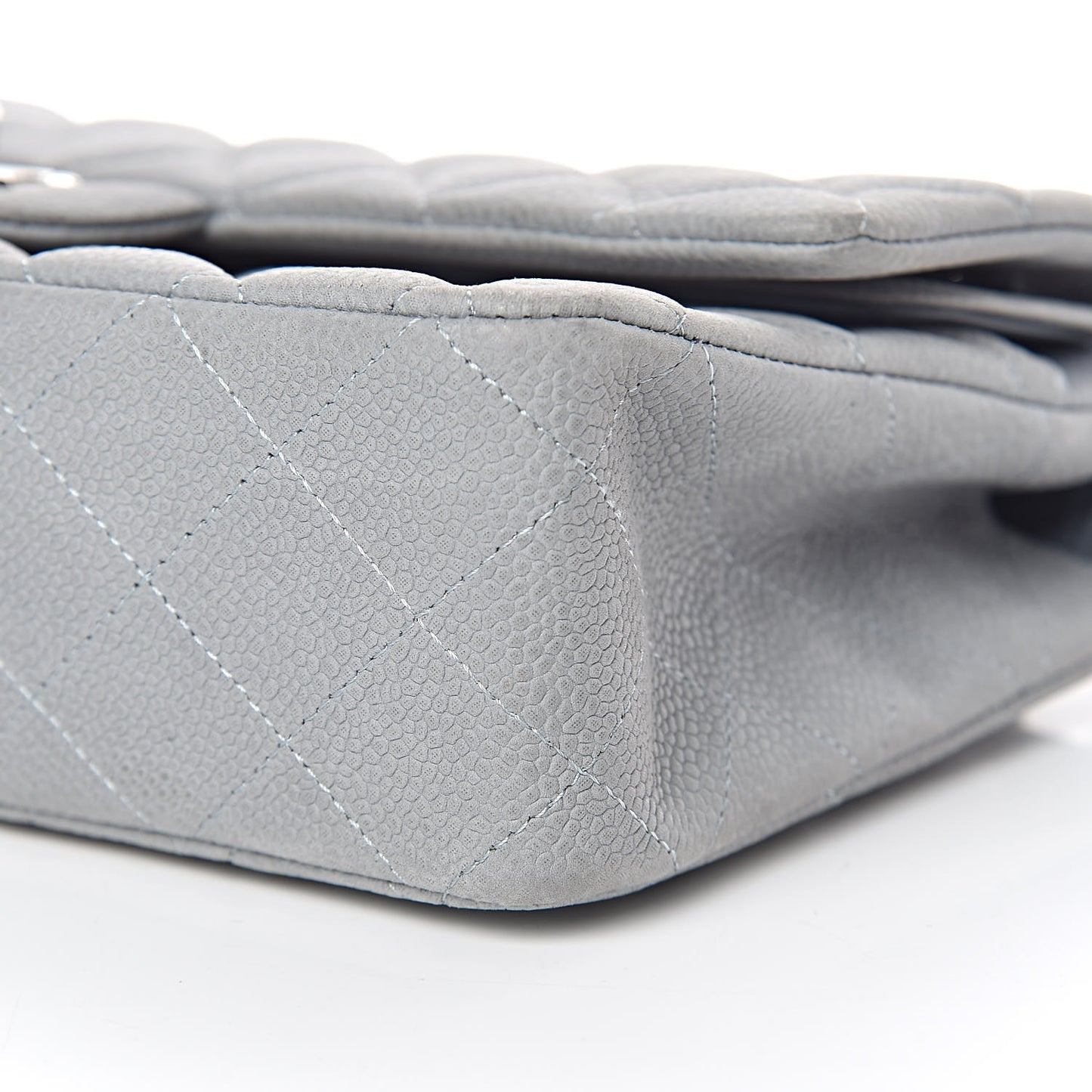 Iridescent Caviar Quilted Medium Double Flap Light Grey