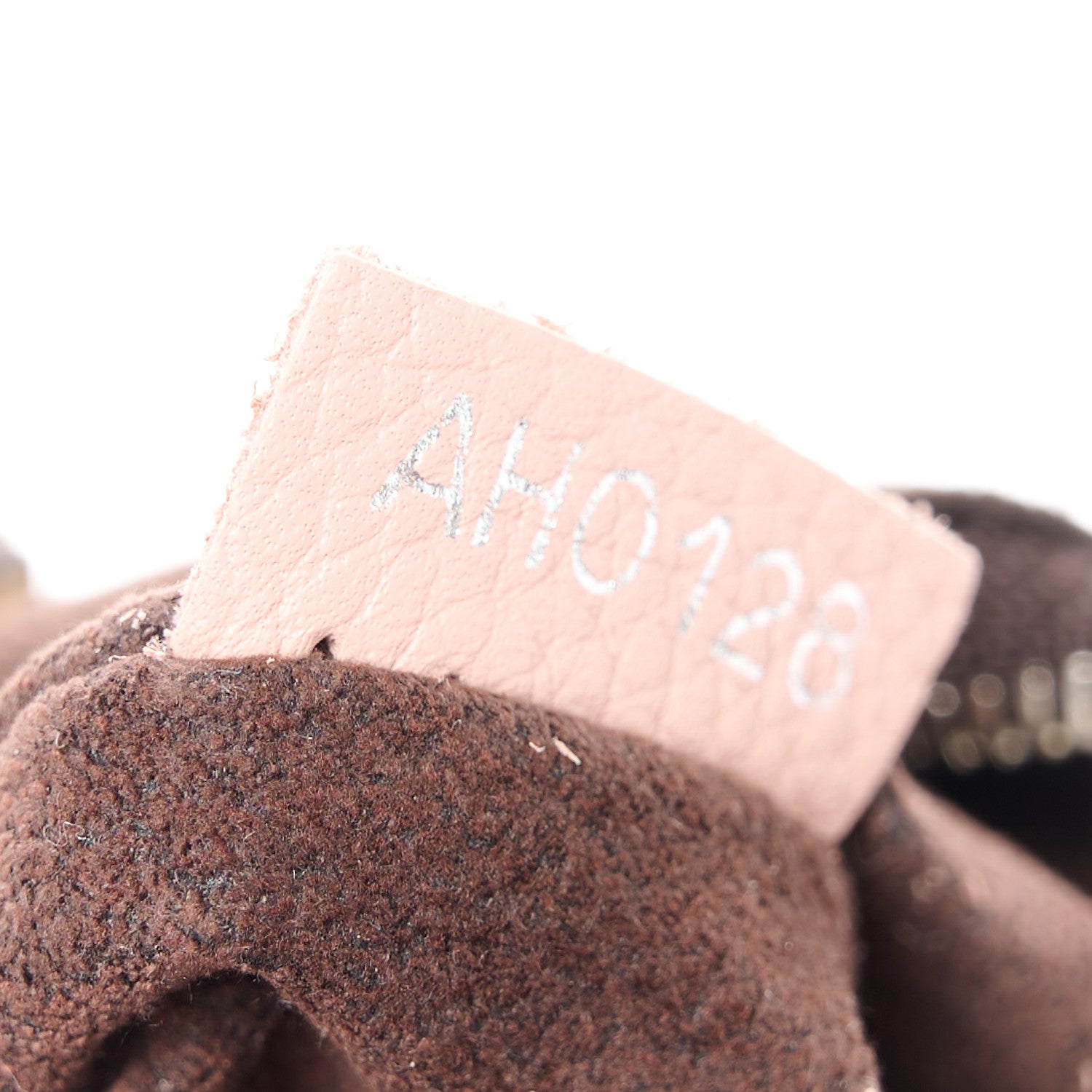 Louis Vuitton Mahina Babylone Chain BB Magnolia 7 of 10
