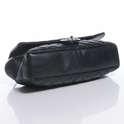 Chanel Lambskin Jumbo Coco Rain Flap Black 4 of 7