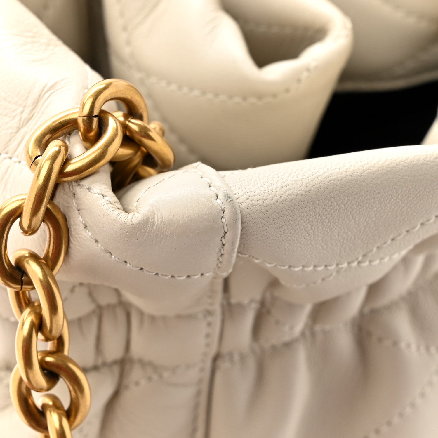 Saint Laurent Lambskin Quilted Le Maillon Bucket Bag Crema Soft 14 of 17