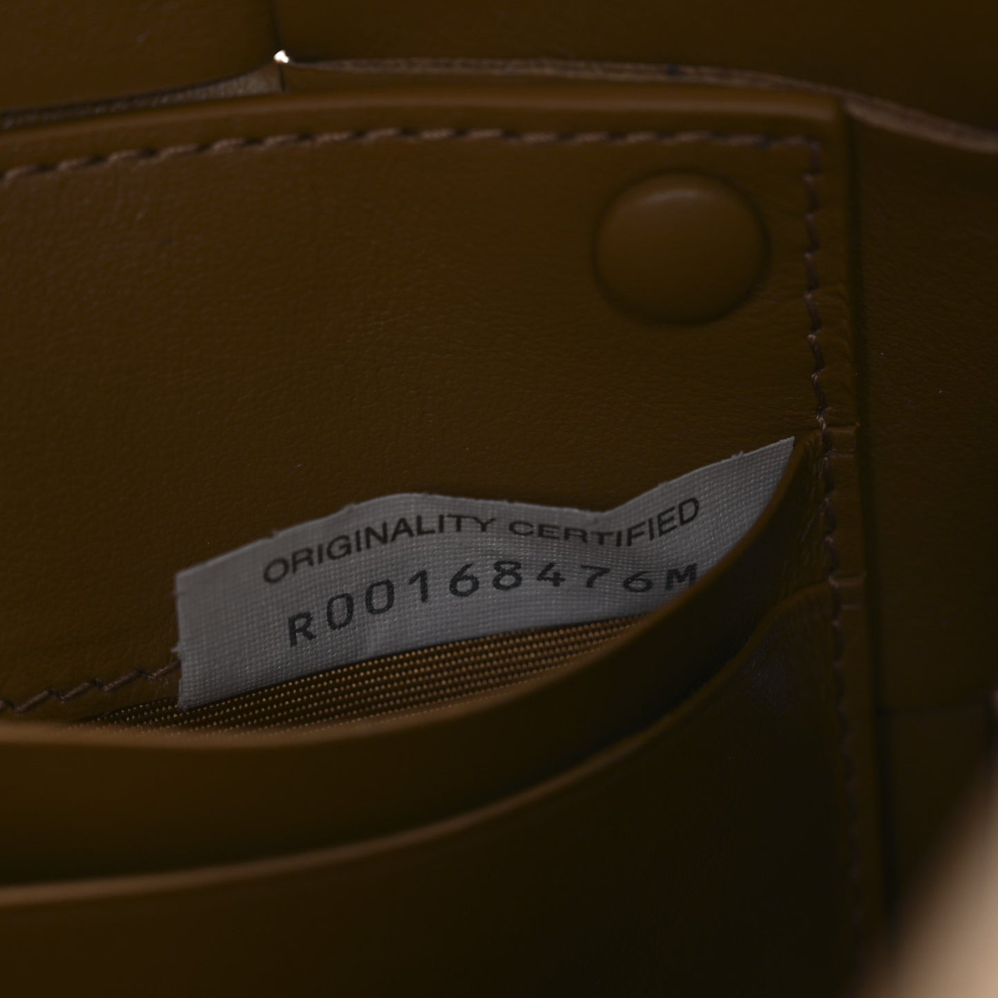 Calfskin Maxi Intrecciato Cassette Pouch On Strap Camel