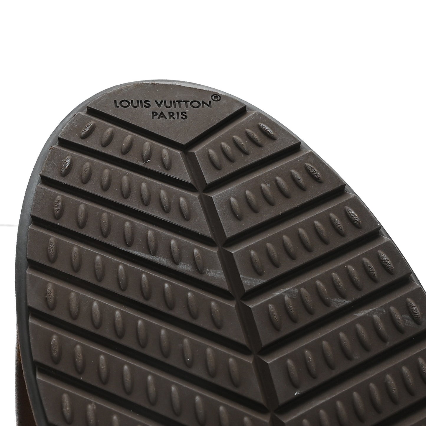 Lambskin Monogram Mens LV Buttersoft Sneakers 9