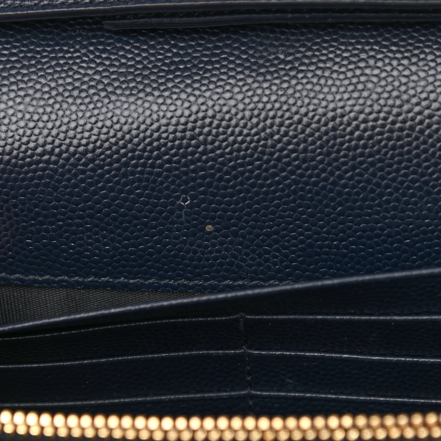 Saint Laurent Grain De Poudre Matelasse Chevron Monogram Chain Wallet Navy 10 of 15
