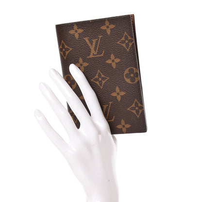 Louis Vuitton Monogram Passport Cover Wallet 2 of 8