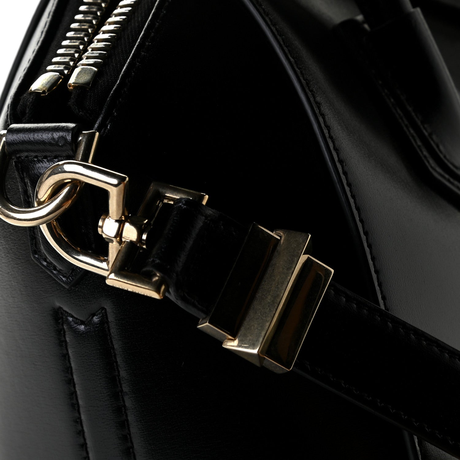 Givenchy Shiny Lord Calfskin Small Antigona Black 8 of 10