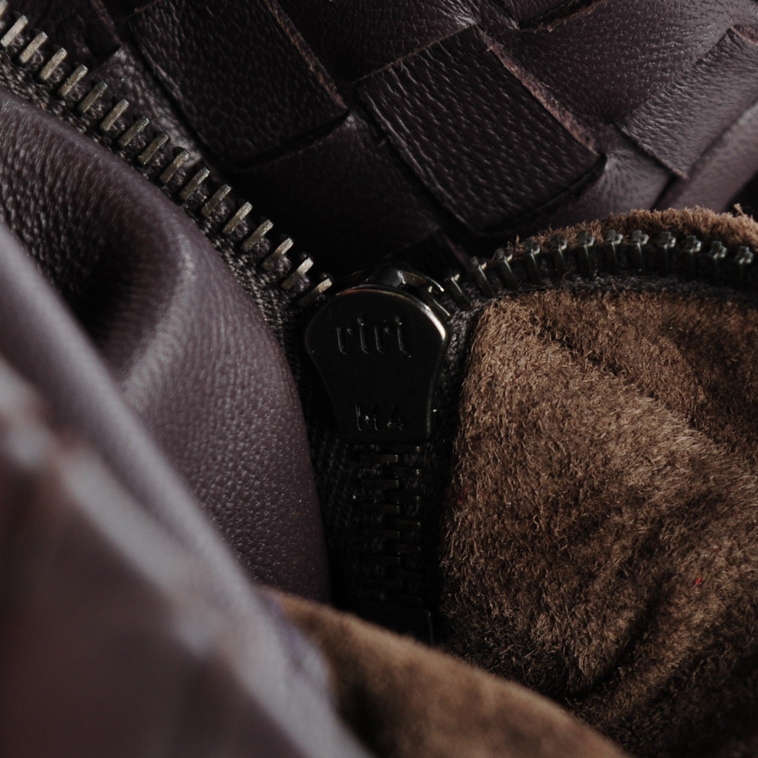 Bottega Veneta Nappa Intrecciato Medium Garda Bag Quetsche 2 of 10