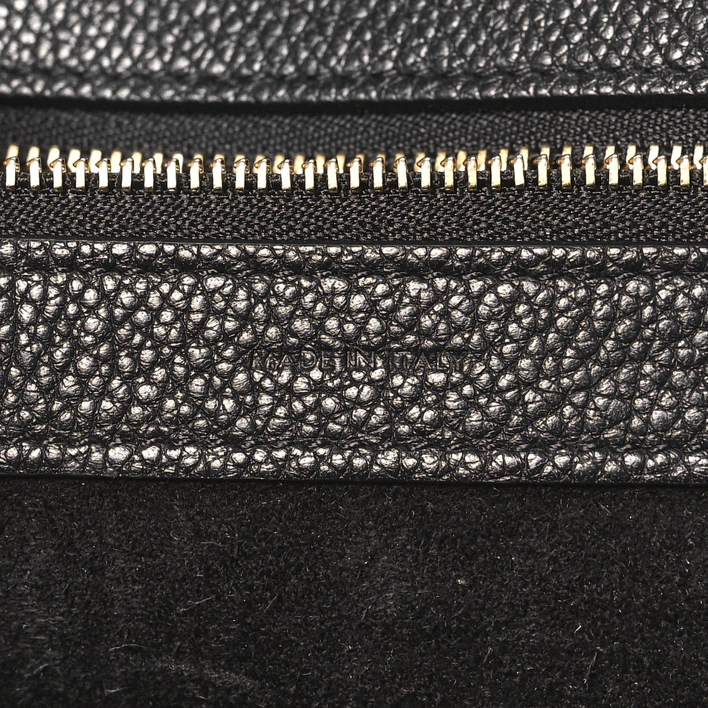 Soft Grained Calfskin Small Belt Cabas Phantom Black