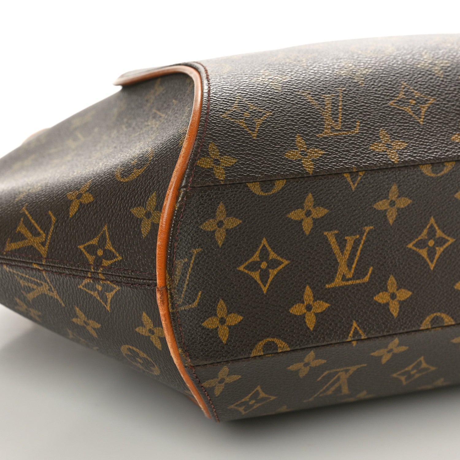 Louis Vuitton Monogram Ellipse MM 8 of 12