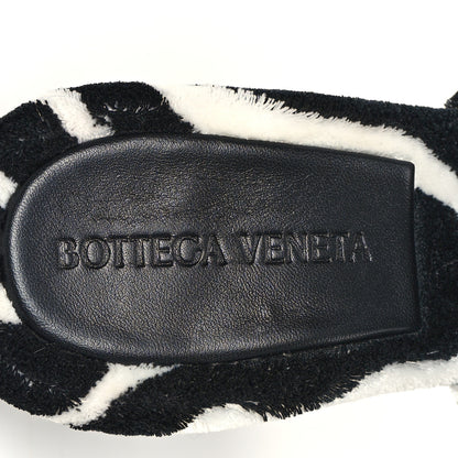 Bottega Veneta Microfiber Stretch Pose Mule Sandals 37 White Zebra 6 of 9