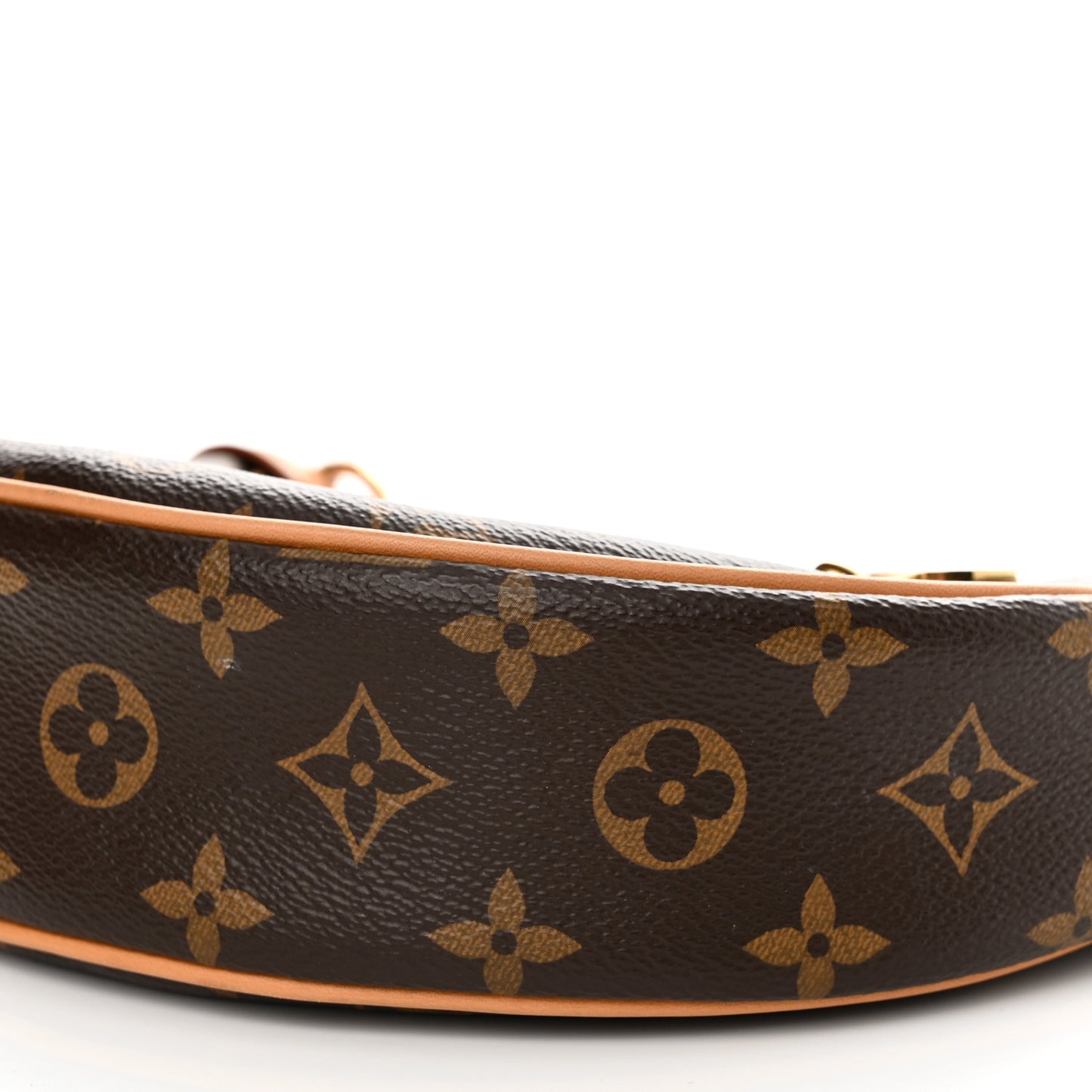 Monogram Loop