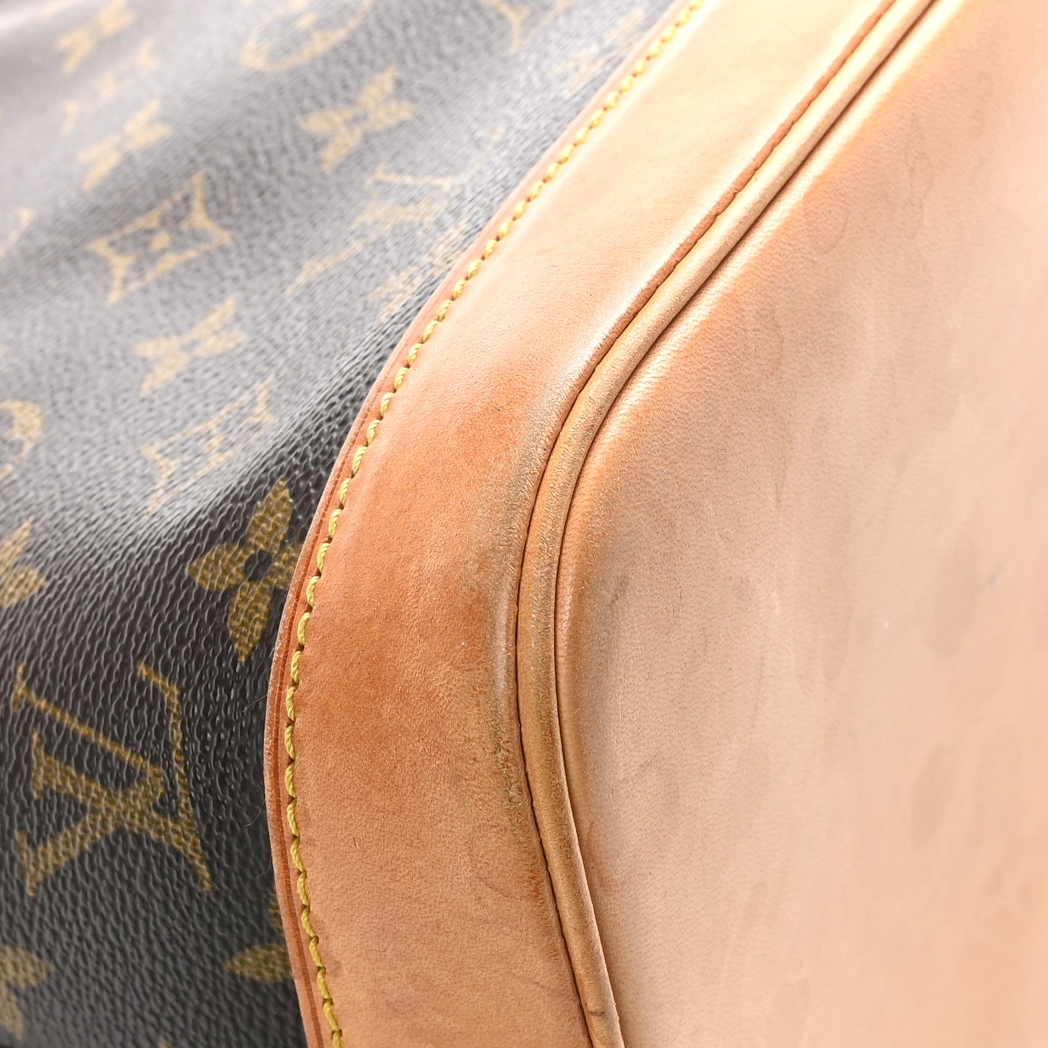 Louis Vuitton Monogram Alma PM 11 of 14