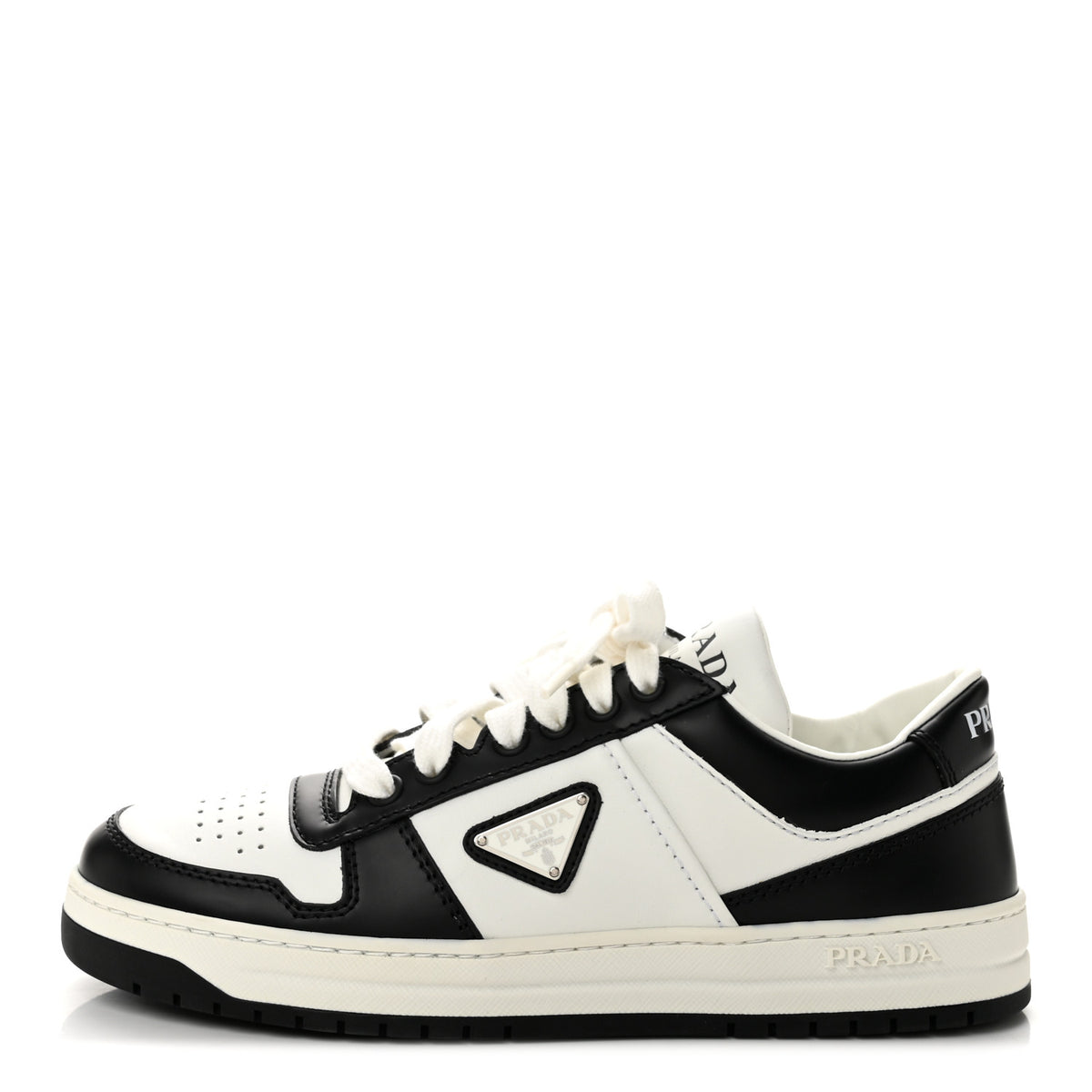 Vitello Sport Spazzolato Rois Triangle Logo Womens Downtown Low Top 30mm Sneakers 36.5 White Black