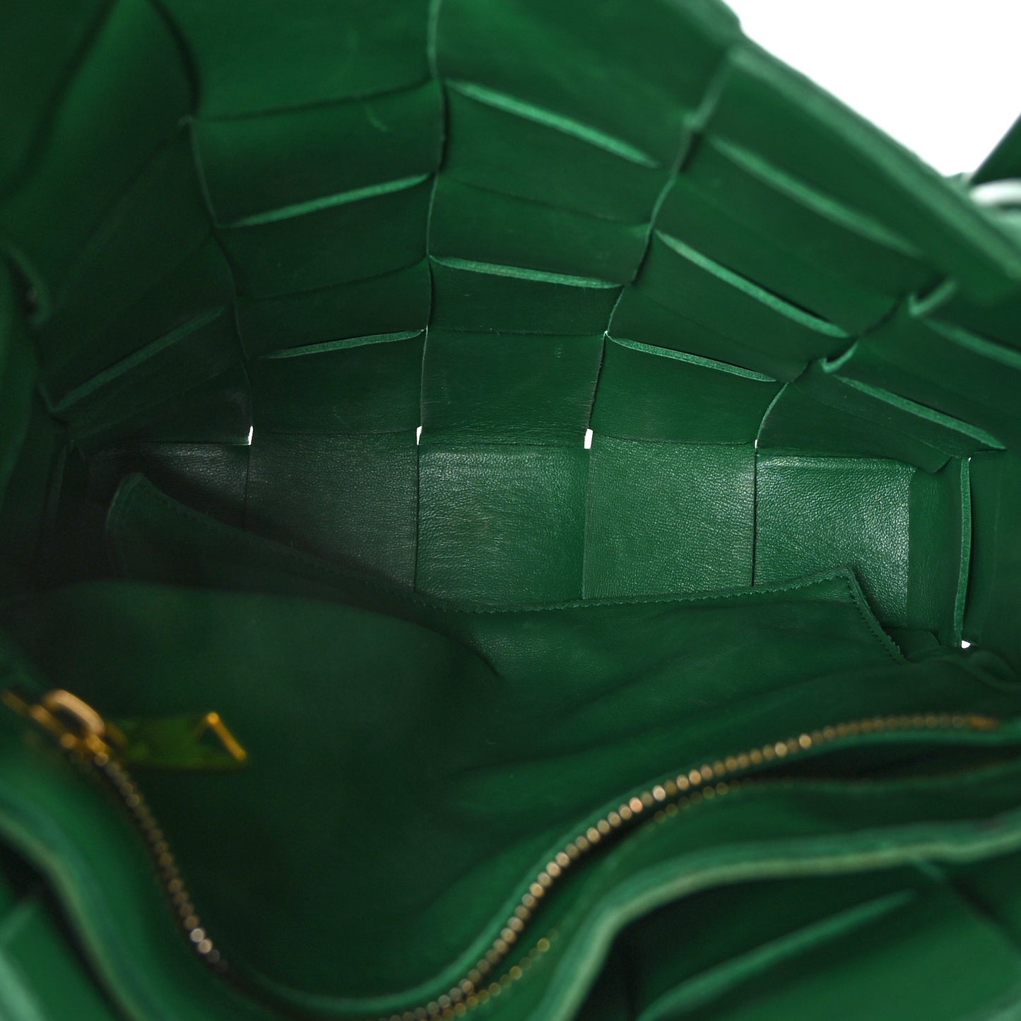 Lambskin Maxi Intrecciato Cassette Messenger Racing Green