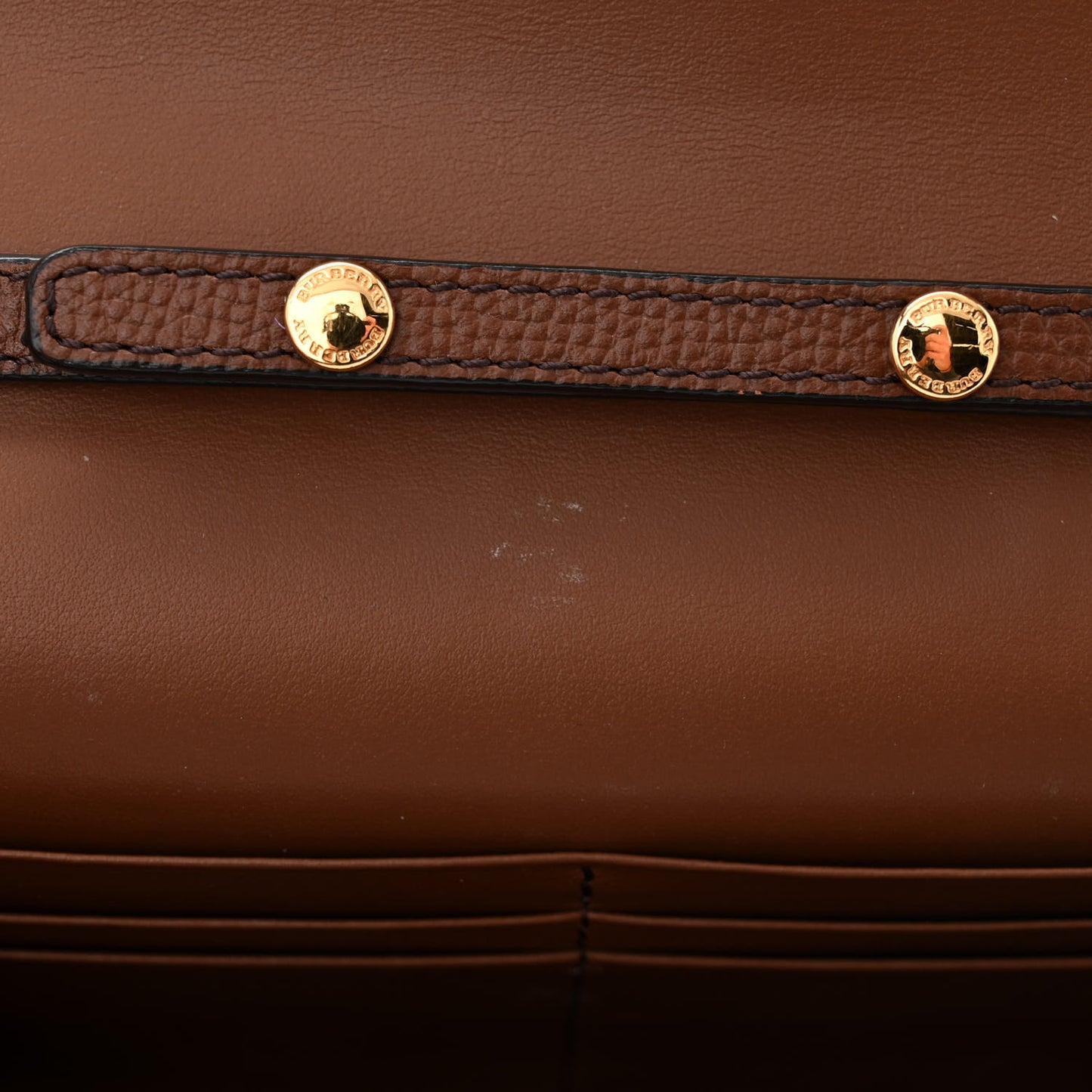 Derby Calfskin House Check Henley Wallet On Chain Tan