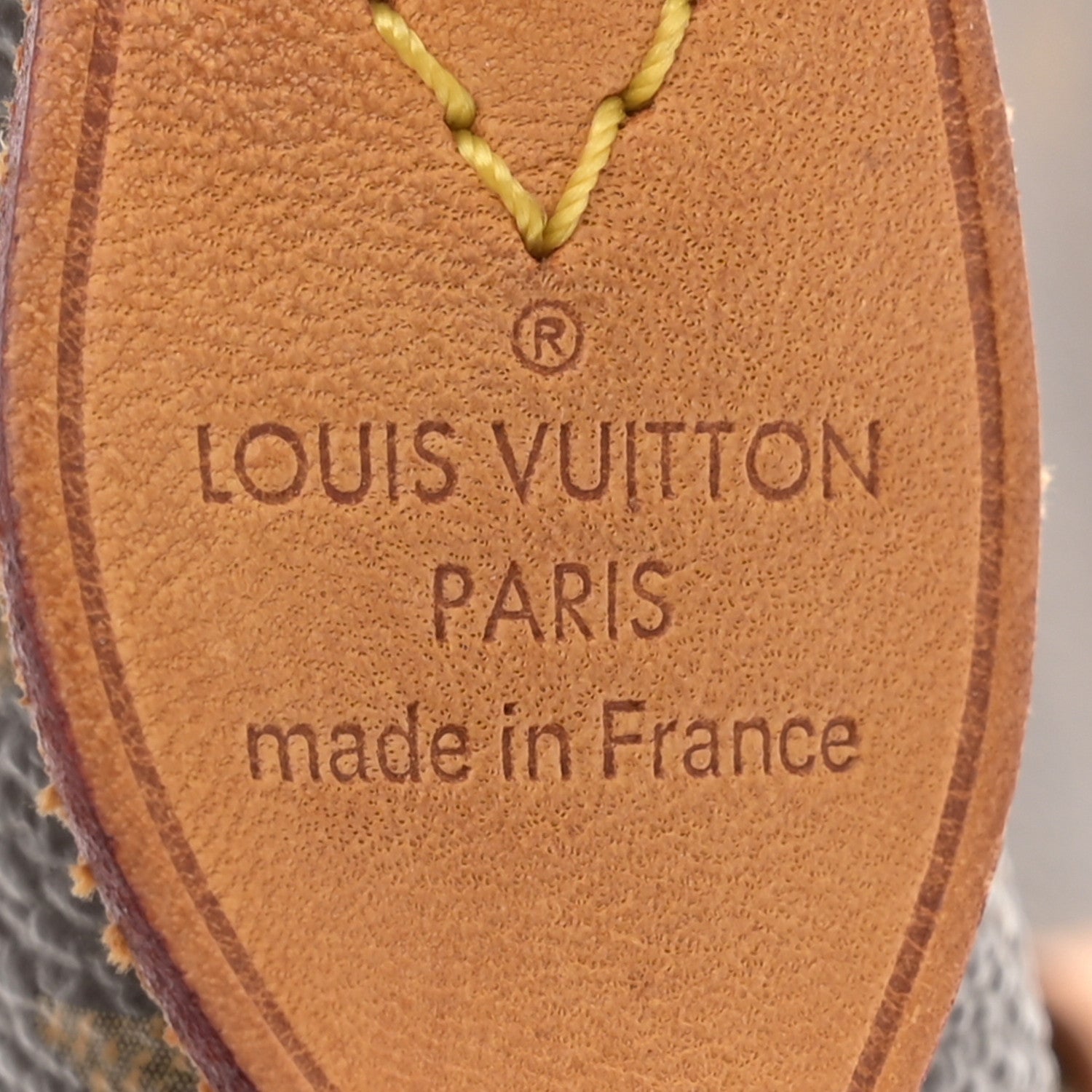 Louis Vuitton Monogram Totally MM 6 of 11