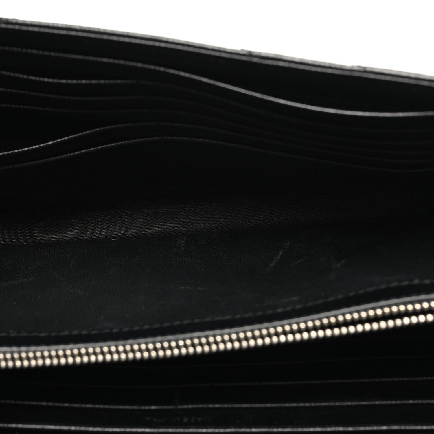 Saint Laurent Grain De Poudre Matelasse Chevron Monogram Chain Wallet Black 7 of 12