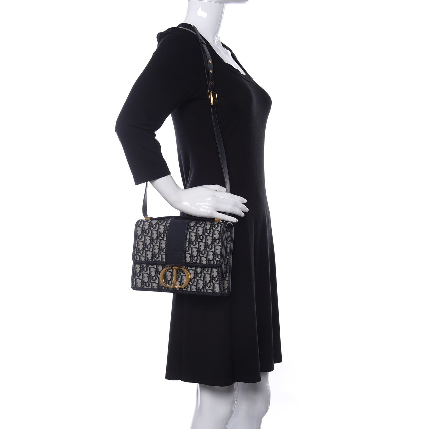Oblique 30 Montaigne Flap Bag Blue