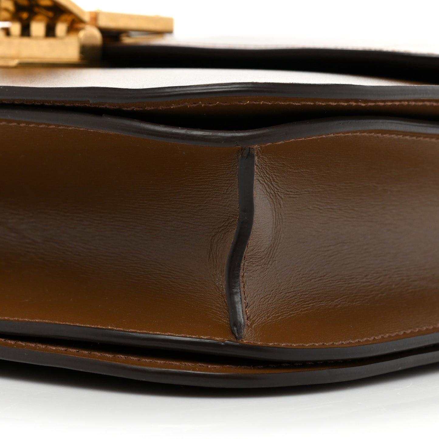 Smooth Calfskin Medium Classic Box Flap Bag Camel