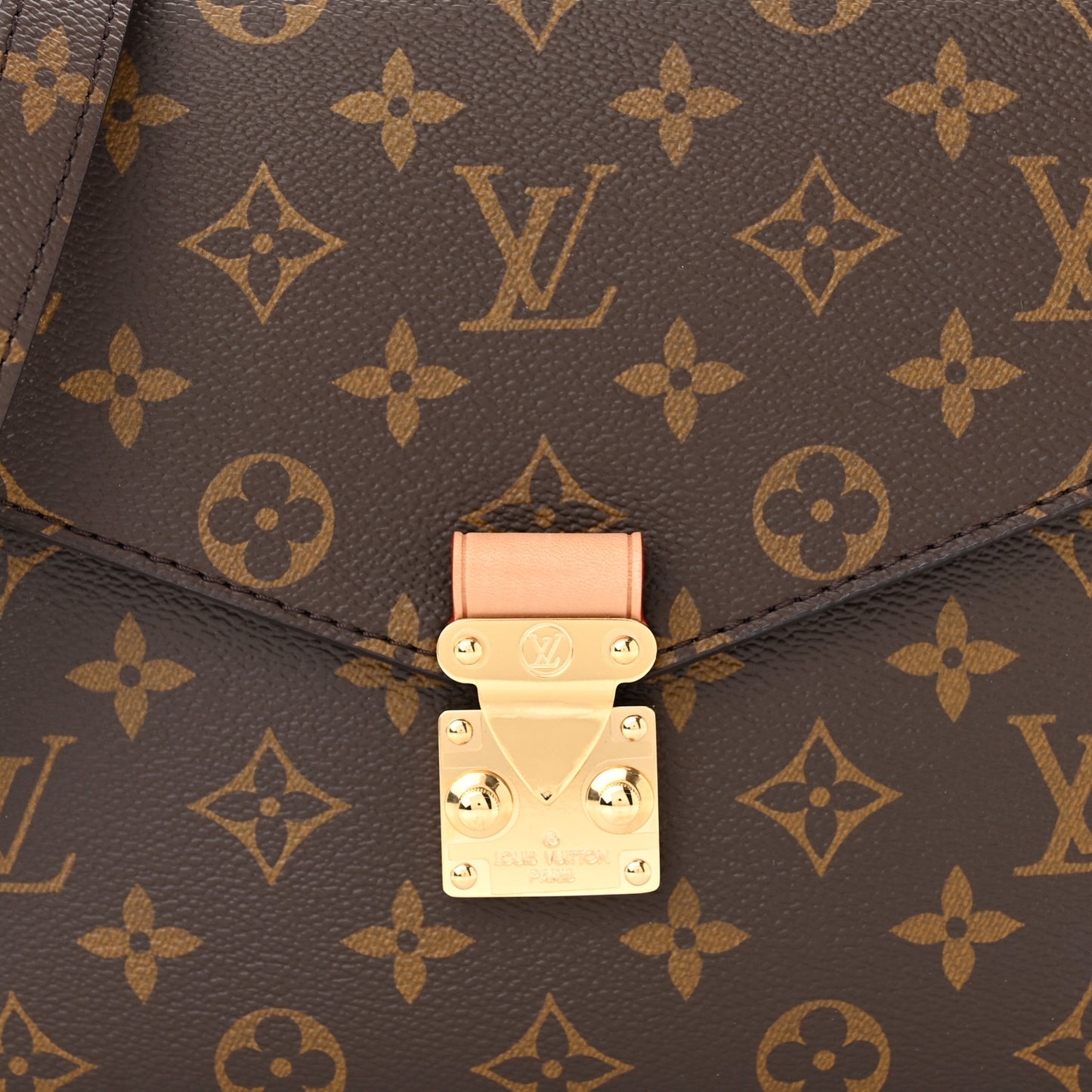 Monogram Pochette Metis