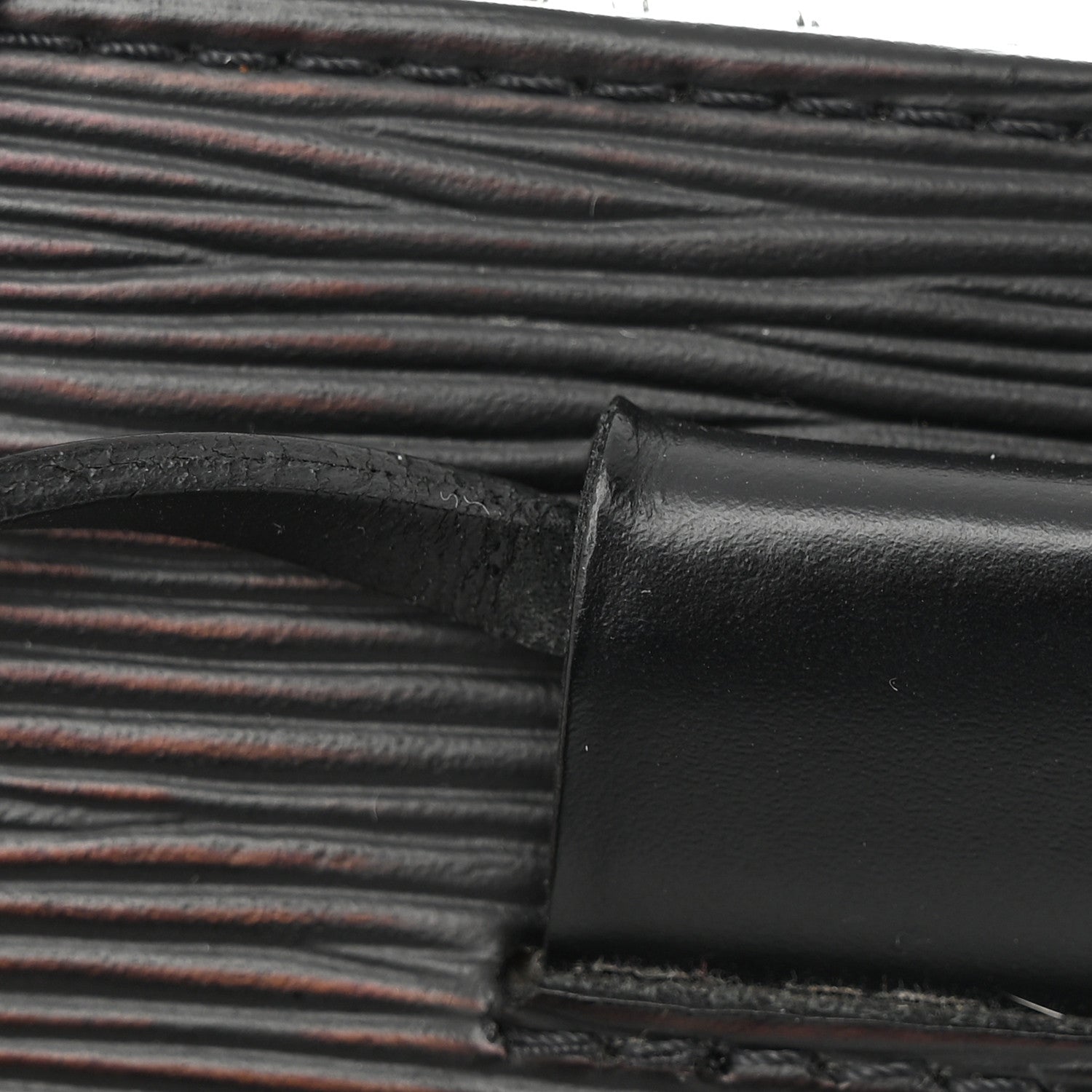 Louis Vuitton Epi Saint Tropez Black 14 of 16