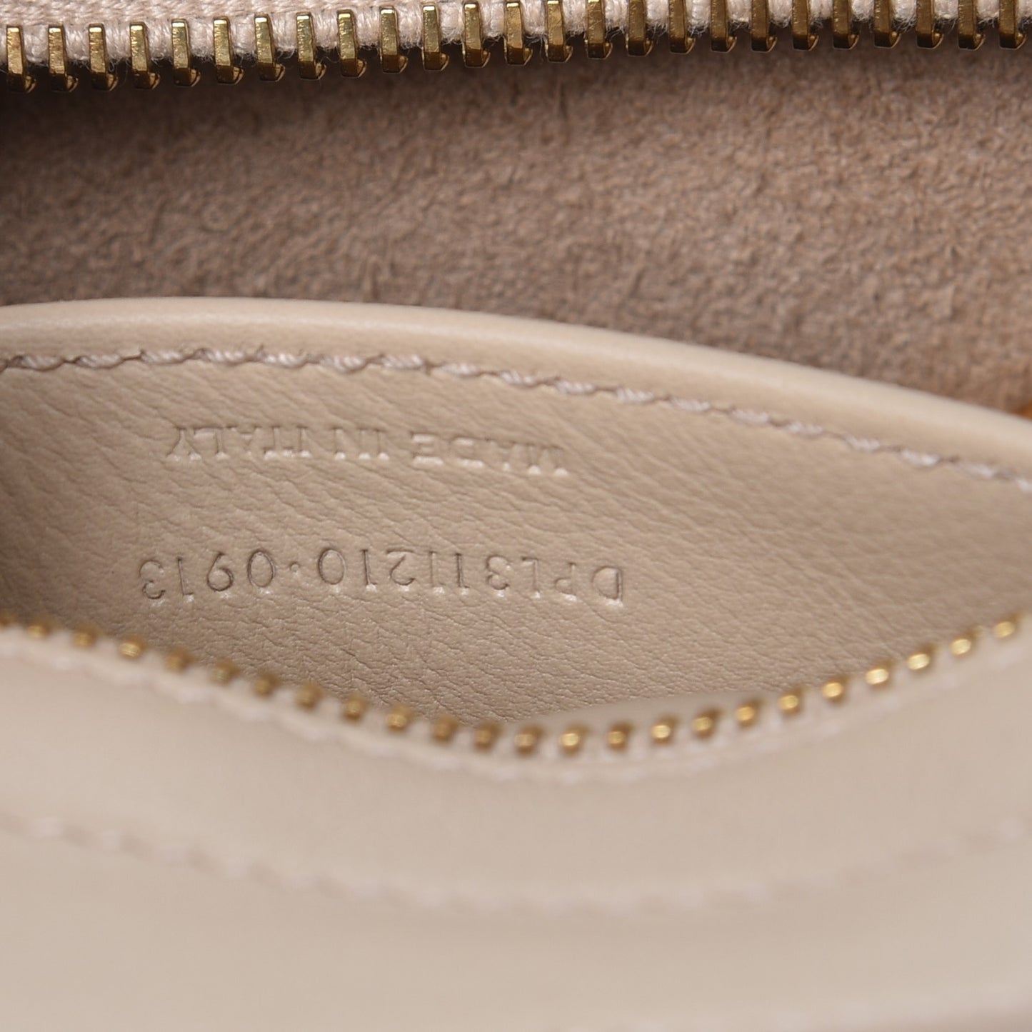 Calfskin Small Classic Y Cabas Beige