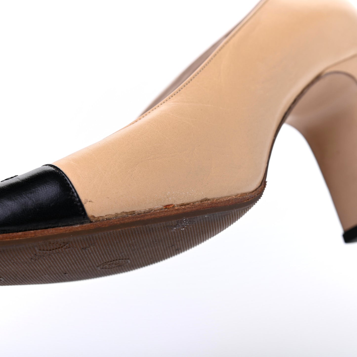 Lambskin Cap Toe CC Pumps 36 Beige Black