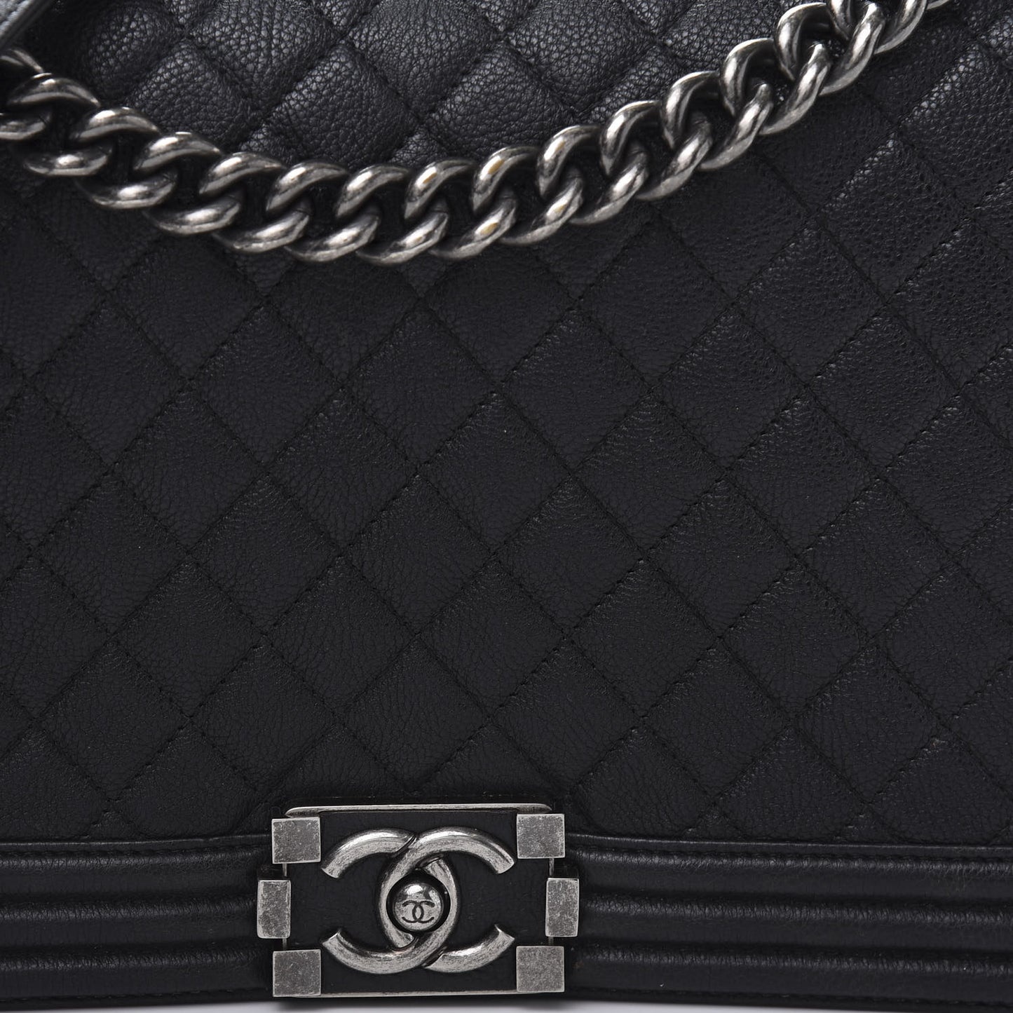 Caviar Quilted New Medium Boy Flap Black
