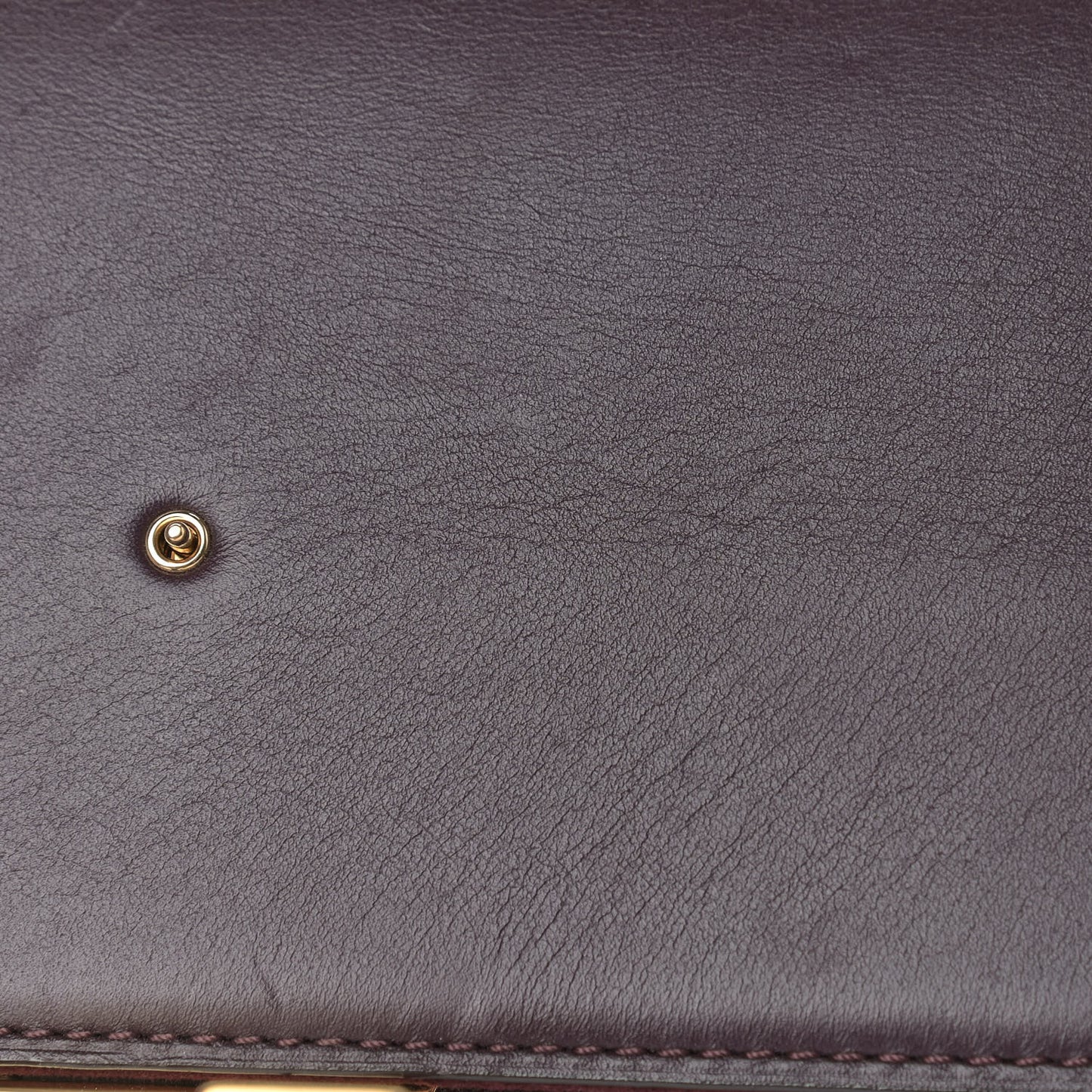 Calfskin Chain Louise GM Amarante