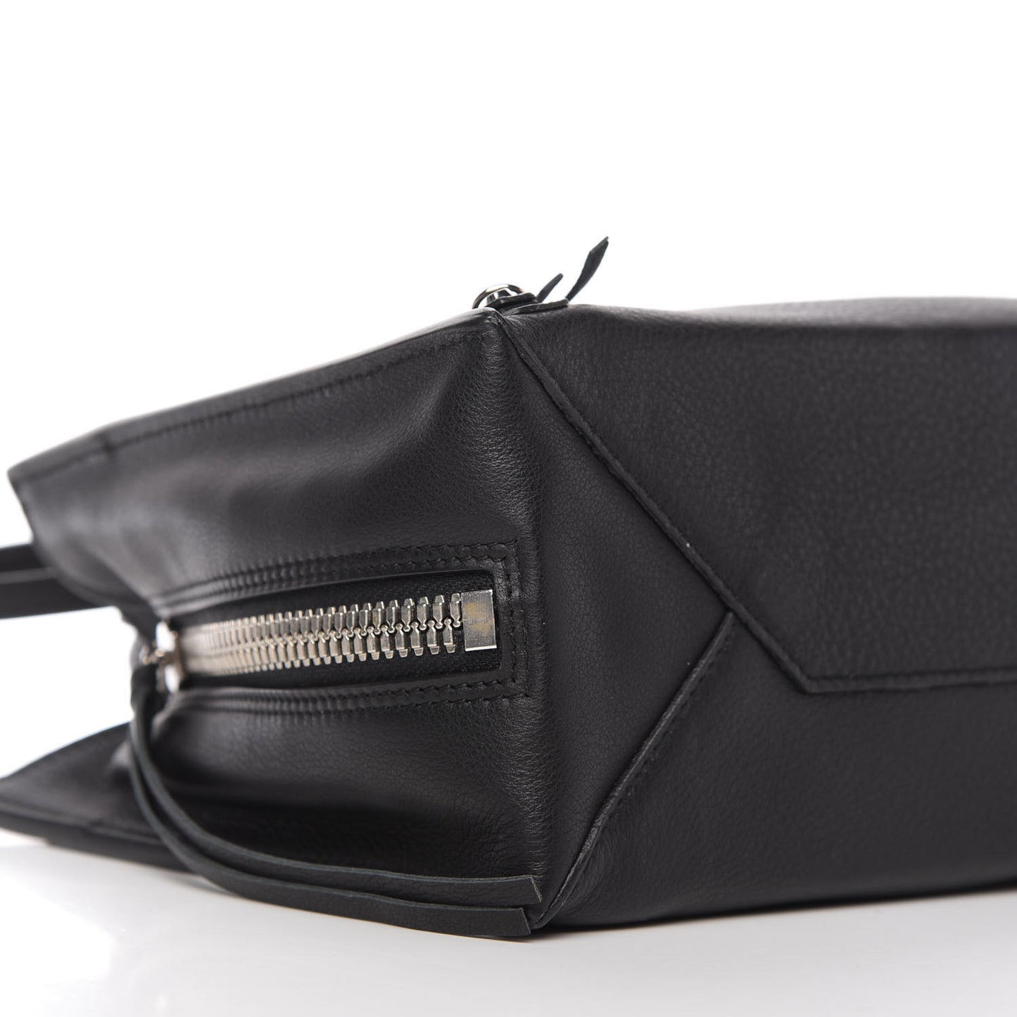 Veau Papier A6 Zip Around Tote Black