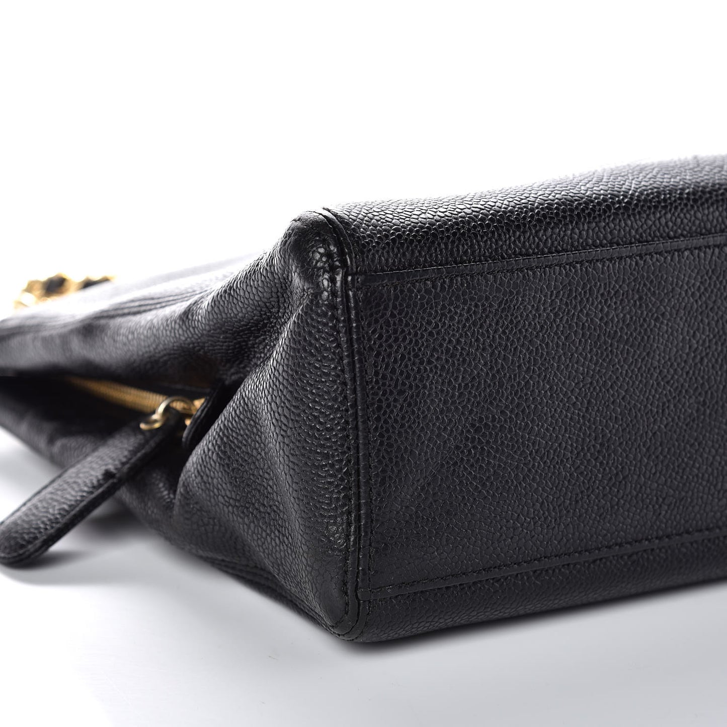 Caviar Shoulder Bag Black