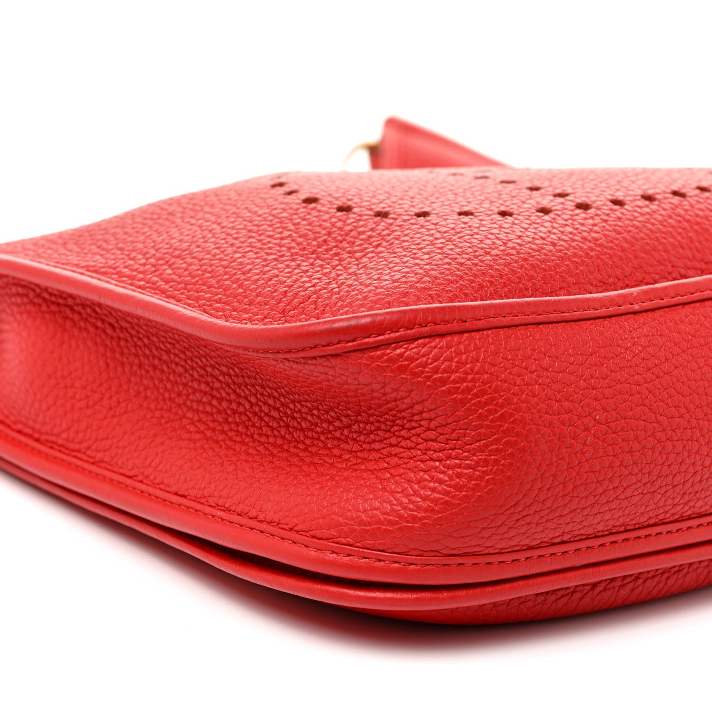 Taurillon Clemence Evelyne III PM Rouge De Coeur
