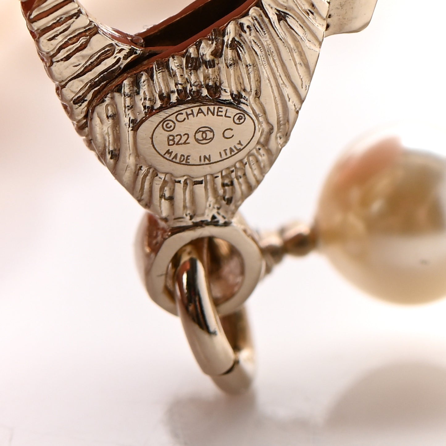 Pearl Crystal CC Bracelet Gold