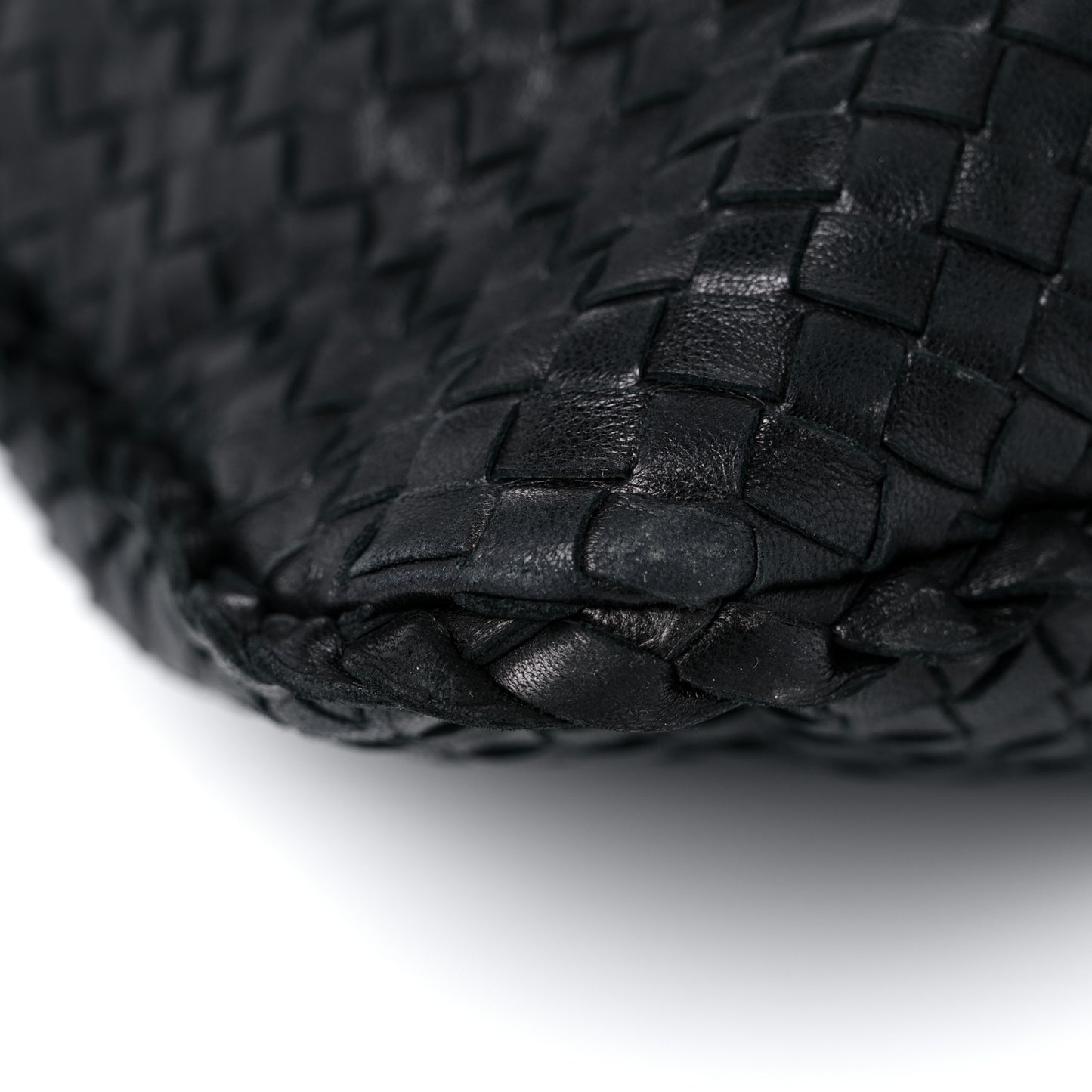 Nappa Intrecciato Medium Veneta Hobo Black