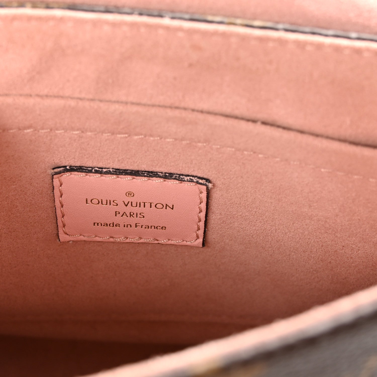 Louis Vuitton Monogram Locky BB Rose Poudre 1863987 – FASHIONPHILE