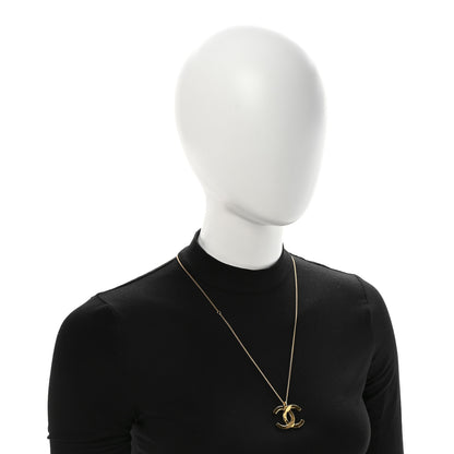 Chanel Metal CC Paris Button Necklace Gold 2 of 7