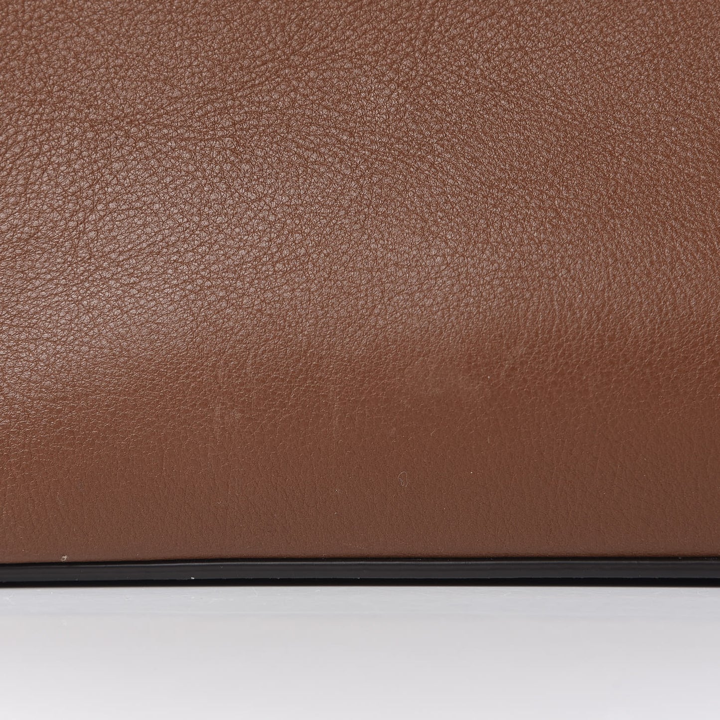 Silky Calfskin Large Seaton Tan
