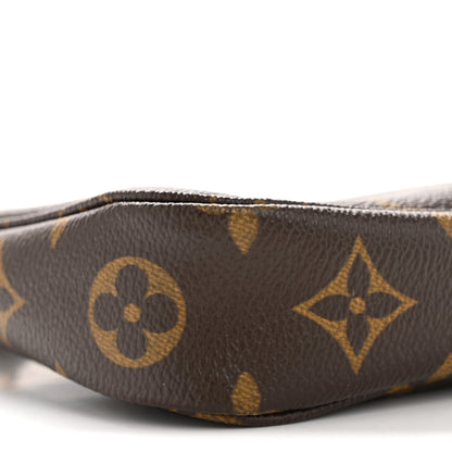 Louis Vuitton Monogram Pochette Accessories 9 of 12