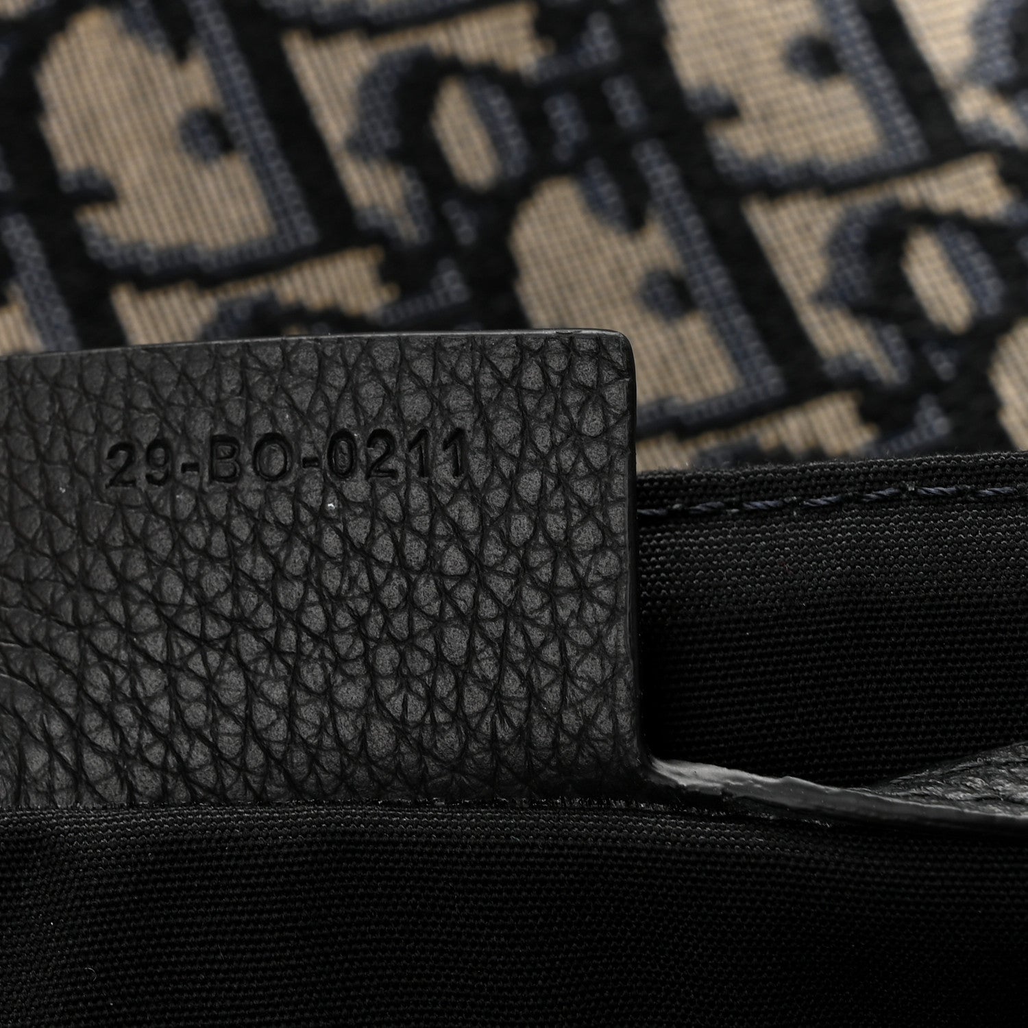 Christian Dior Grained Calfskin Oblique Large Saddle Messenger Black 7 of 12