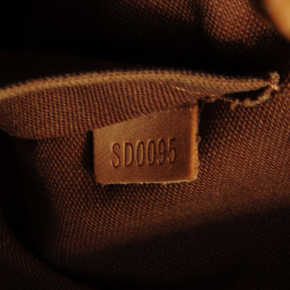 Louis Vuitton Monogram Batignolles 9 of 9