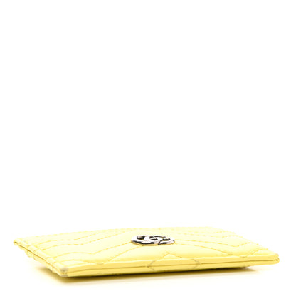 Gucci Calfskin Matelasse GG Marmont Card Holder Banana 4 of 10