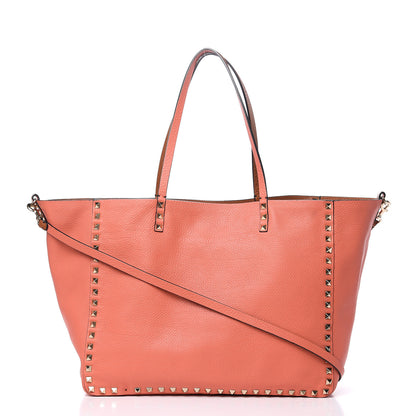 Valentino Garavani Pebbled Calfskin Medium Rockstud Reversible Tote Light Cuir Coral 3 of 18