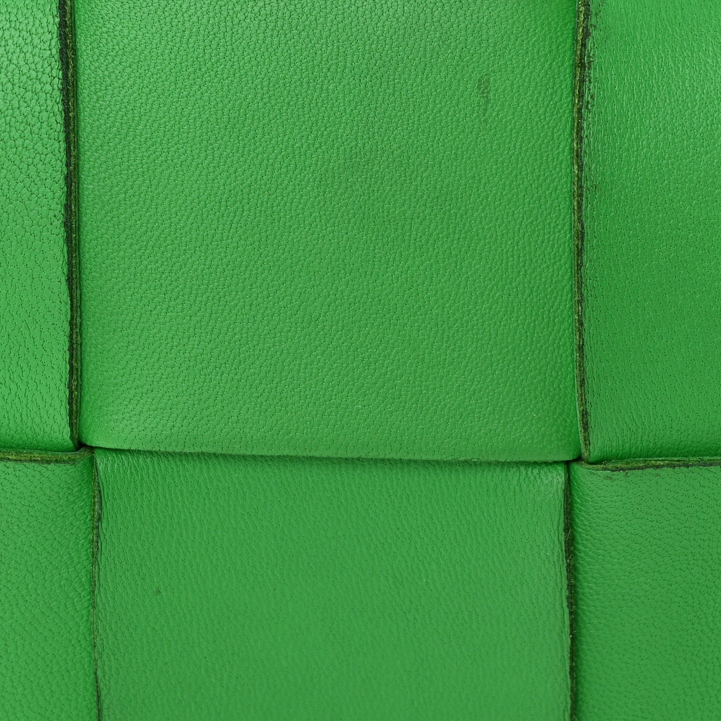 Lambskin Maxi Intrecciato Cassette Crossbody Bag Grass