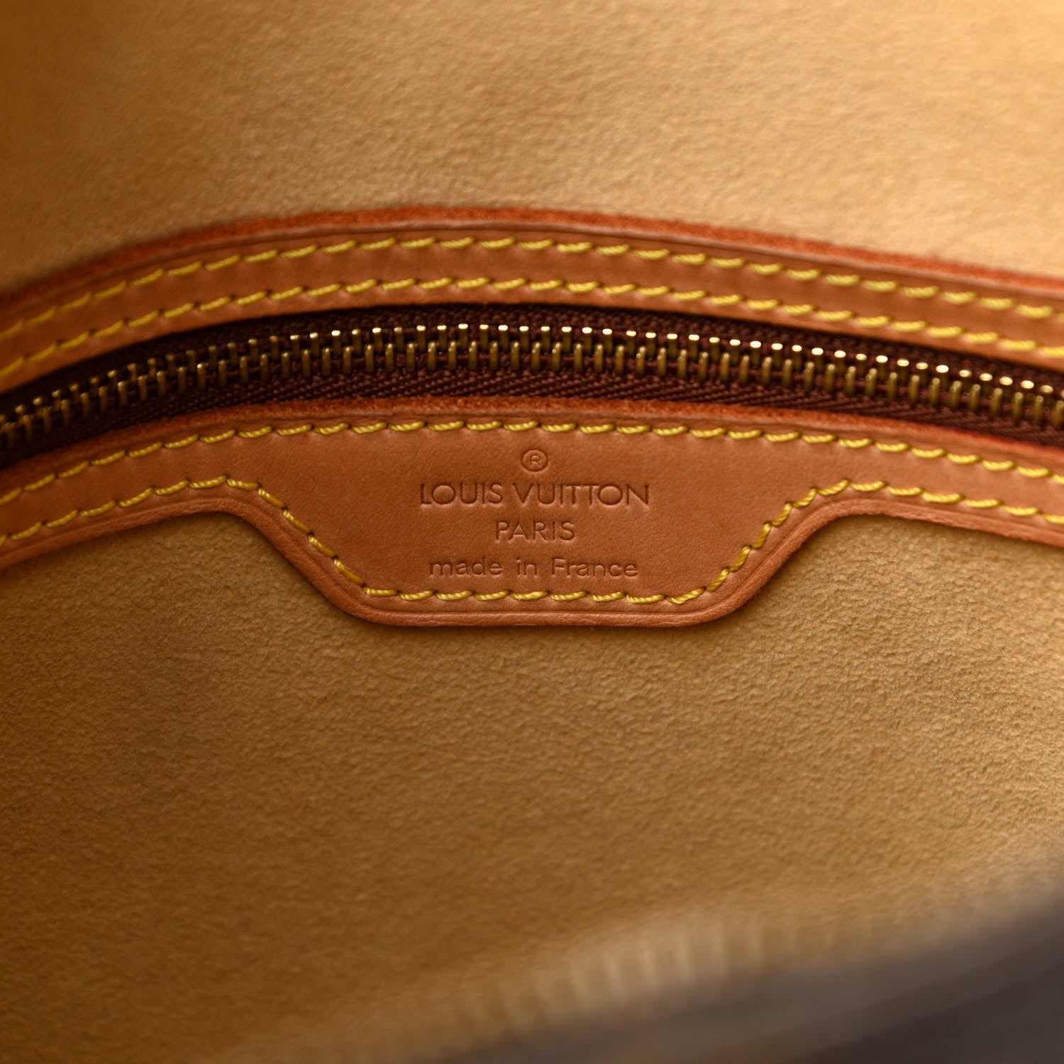 Louis Vuitton Monogram Looping GM 6 of 13