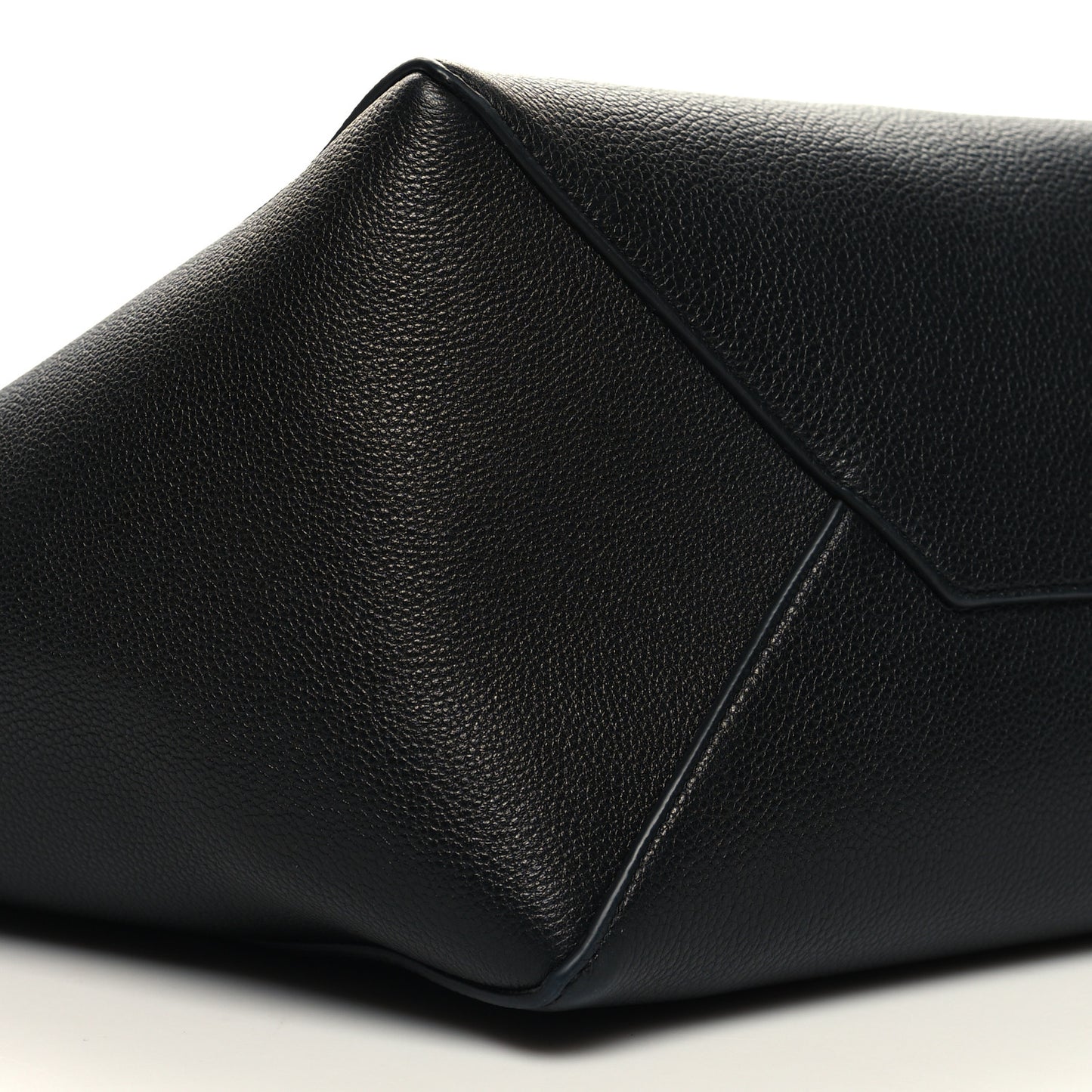 Soft Grained Calfskin Small Belt Cabas Phantom Black
