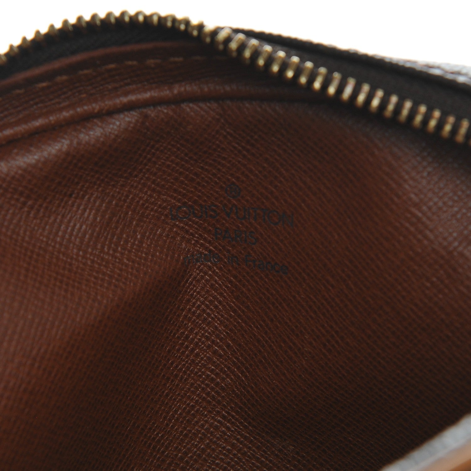 Louis Vuitton Monogram Danube 21 6 of 6