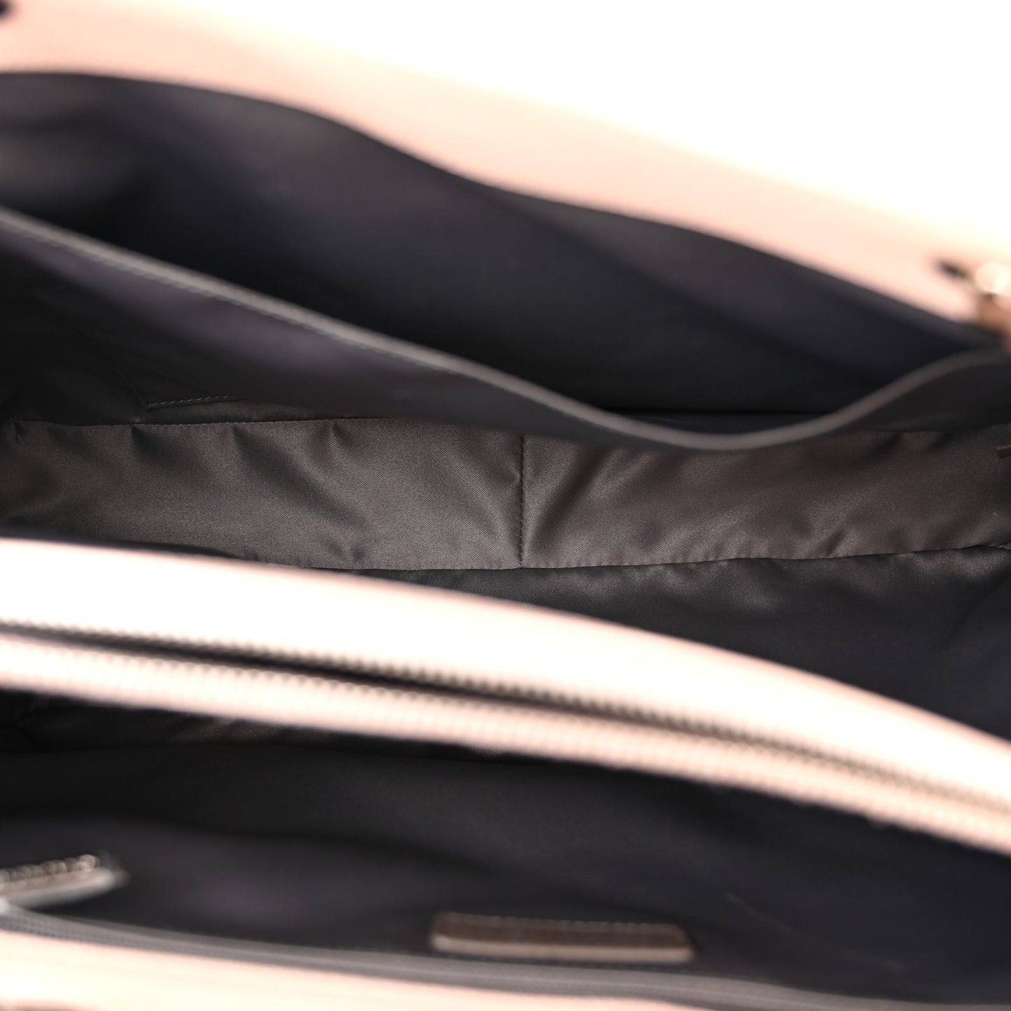 Caviar Quilted Grand Shopping Tote GST Light Pink