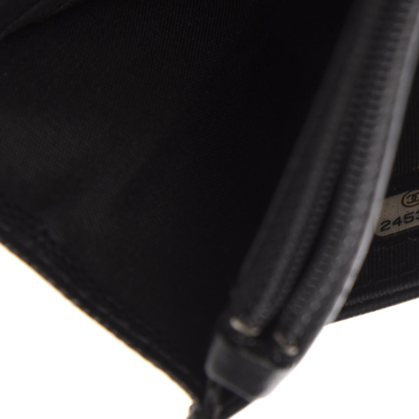 Caviar Chevron Quilted Boy Wallet On Chain WOC Black