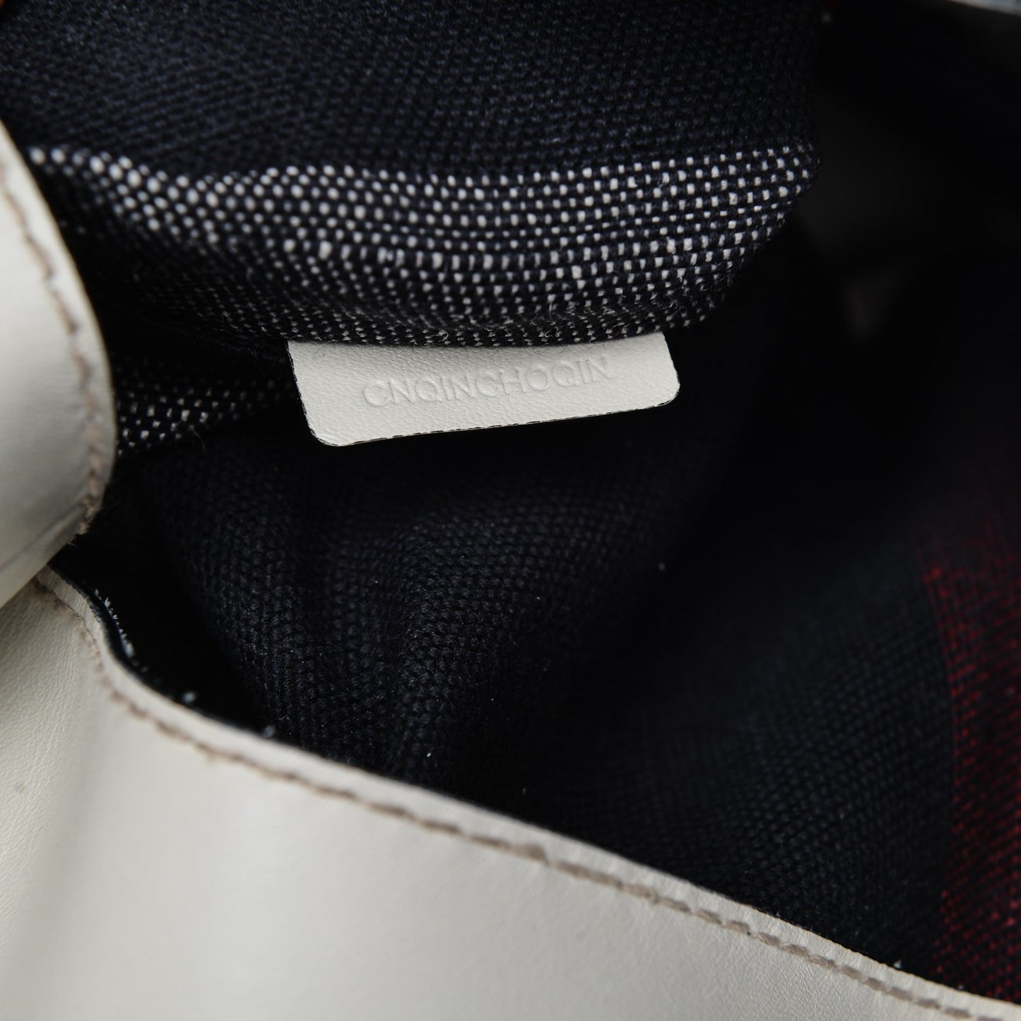Canvas Mega Check Medium Ashby Hobo White