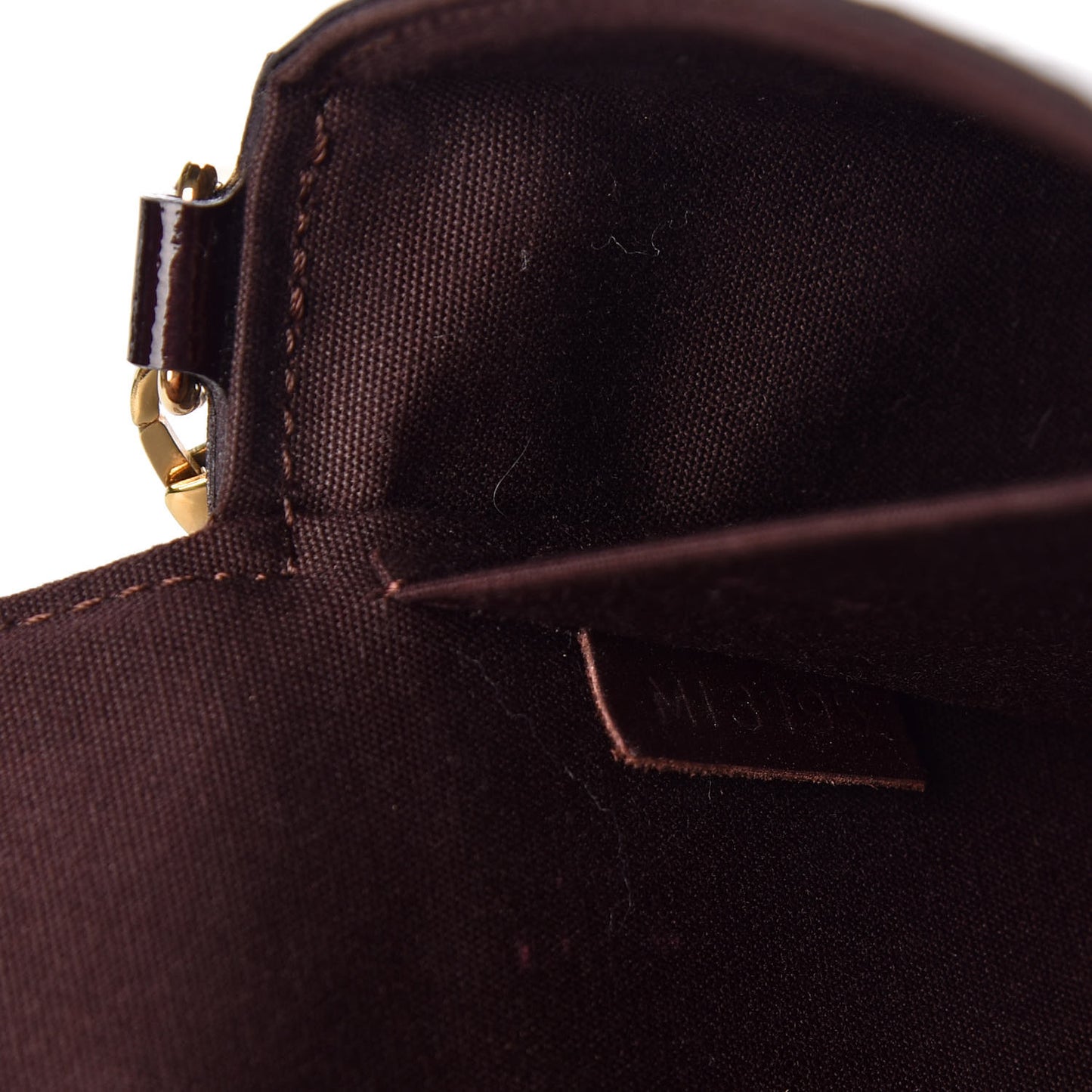Vernis Pochette Felicie Chain Wallet Amarante