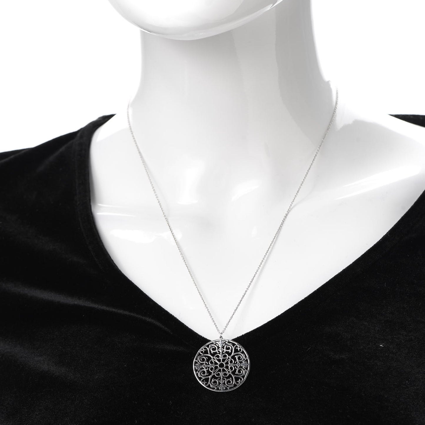 Sterling Silver Enchant Round Medallion Pendant Necklace
